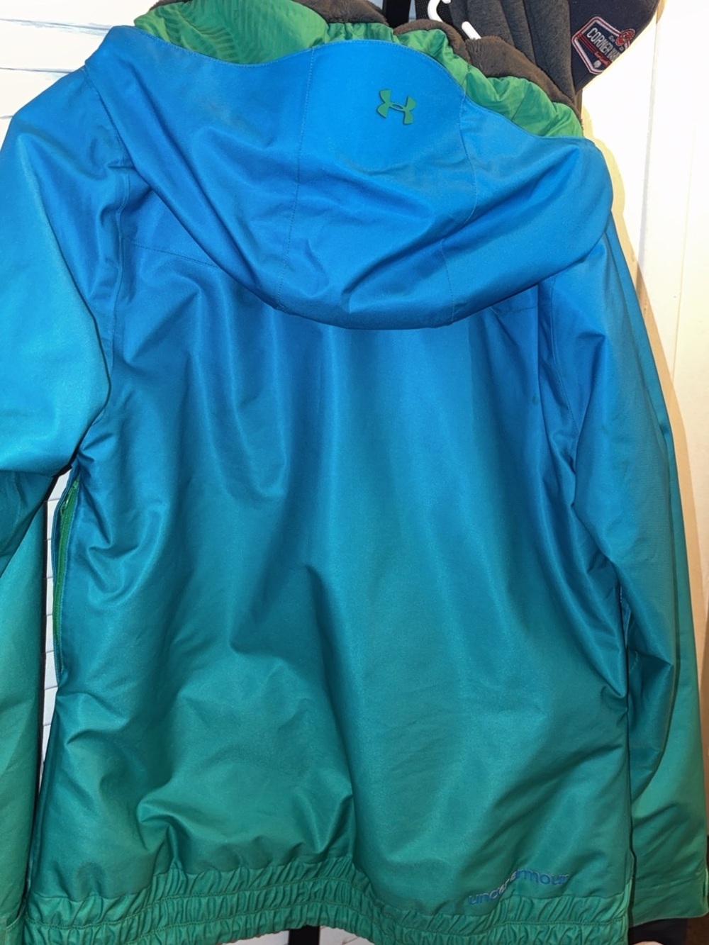 Under Armour Women's Teal to Aqua Ombre Ski Jacket - Picture 4 of 5